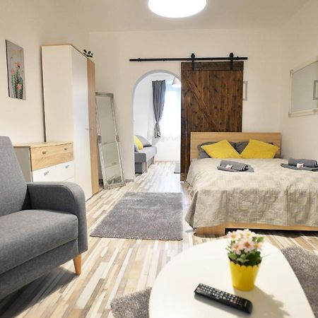 Castle Garden Apartman Έγκερ Εξωτερικό φωτογραφία