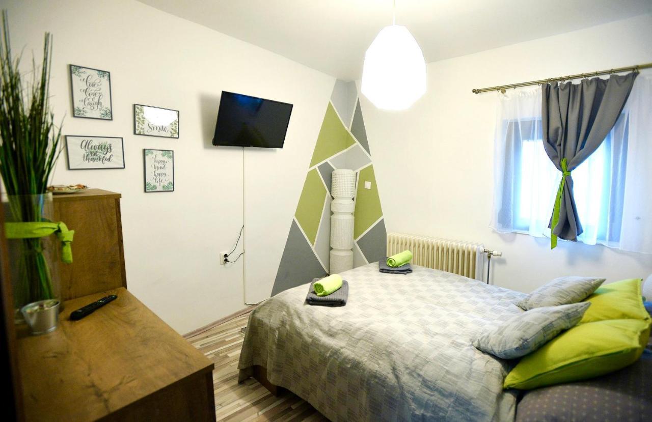 Castle Garden Apartman Έγκερ Εξωτερικό φωτογραφία